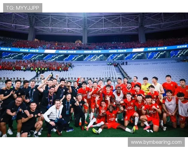 上海德比再燃战火海港与申花巅峰对决谁能称霸申城绿茵