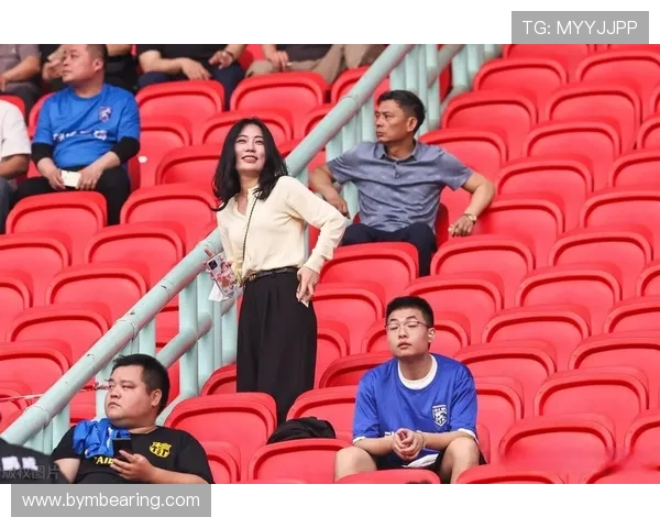 武汉三镇强强对决赛况分析 双方战术布置及关键球员表现点评