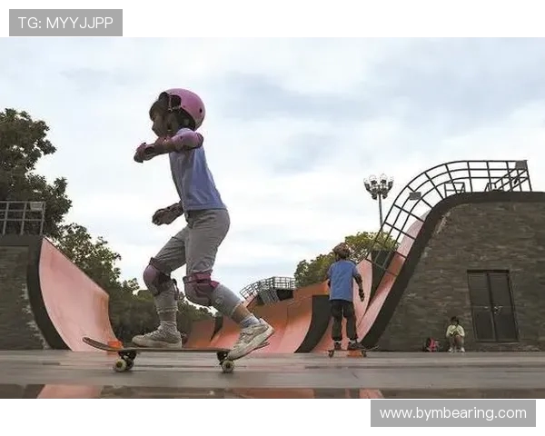 成都滑板队比赛经验的变革与热议背后的故事与启示