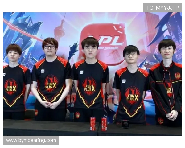 热议王者荣耀：FPX如何通过耐力变革重塑战队竞争力与战术策略