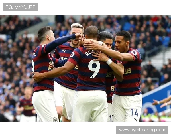 布莱顿迎战维拉展现英超激情对决的精彩瞬间与战术博弈